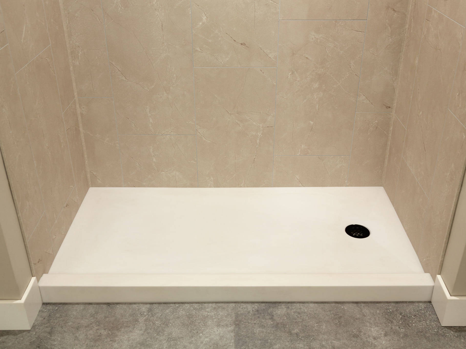 Vivid White 0 | Macar's Interiors